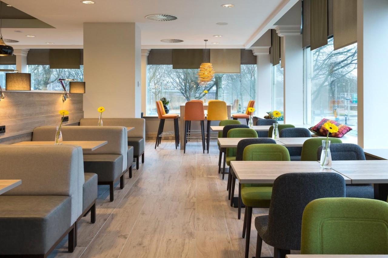 Holiday Inn Amsterdam Exteriér fotografie